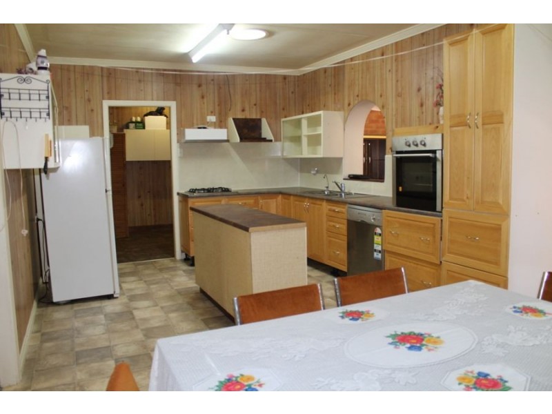 8 Errol Street, Maryborough QLD 4650