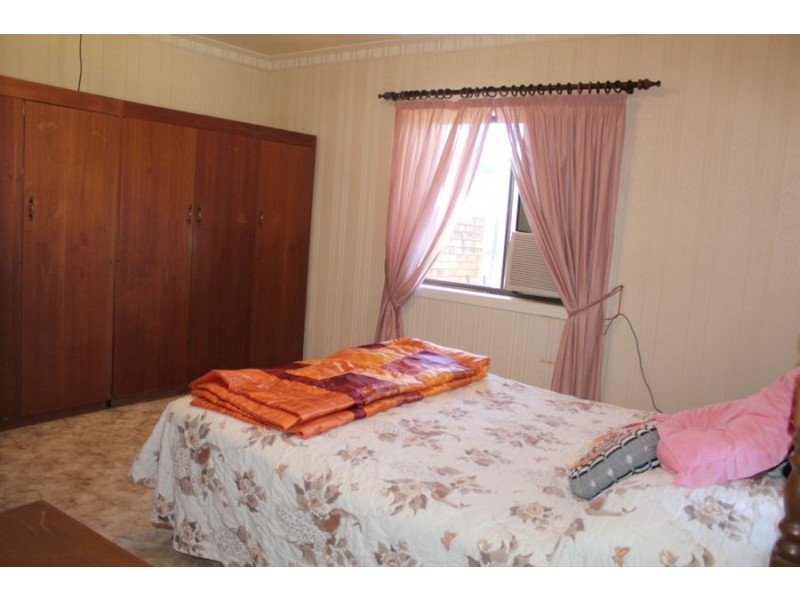 8 Errol Street, Maryborough QLD 4650