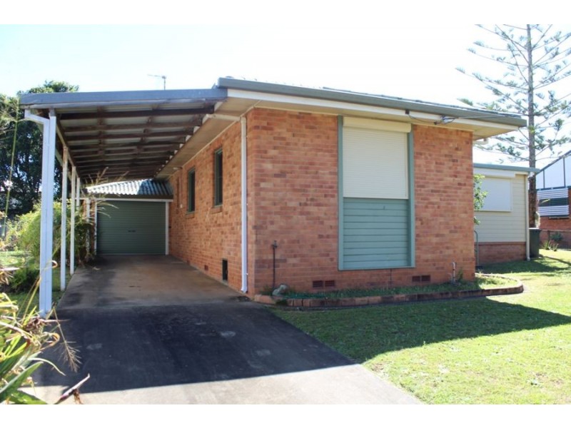 8 Errol Street, Maryborough QLD 4650