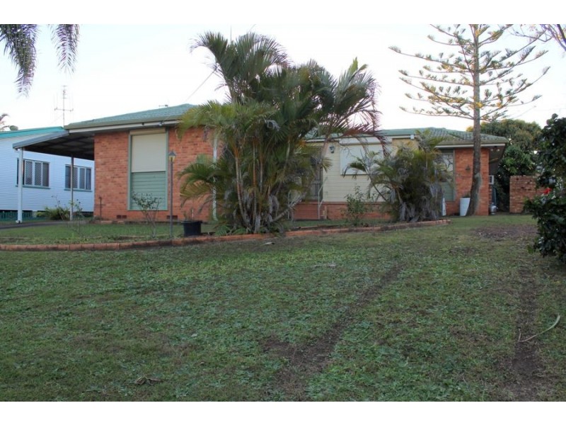 8 Errol Street, Maryborough QLD 4650