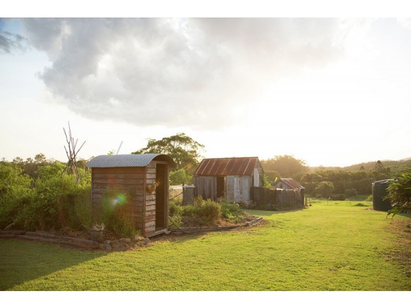 52 Maryborough Biggenden Road, Thinoomba QLD 4650