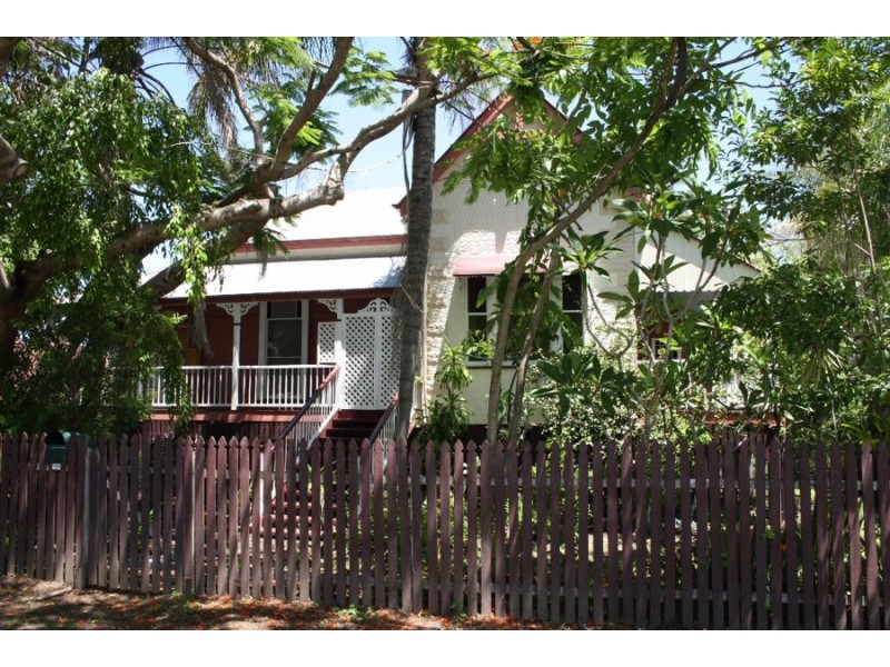 284 Lennox Street, Maryborough QLD 4650