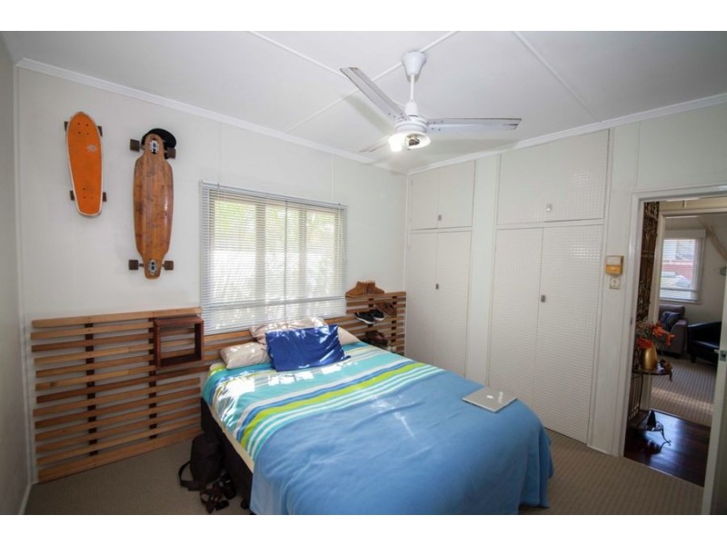 6 Alvie Street, Maryborough QLD 4650