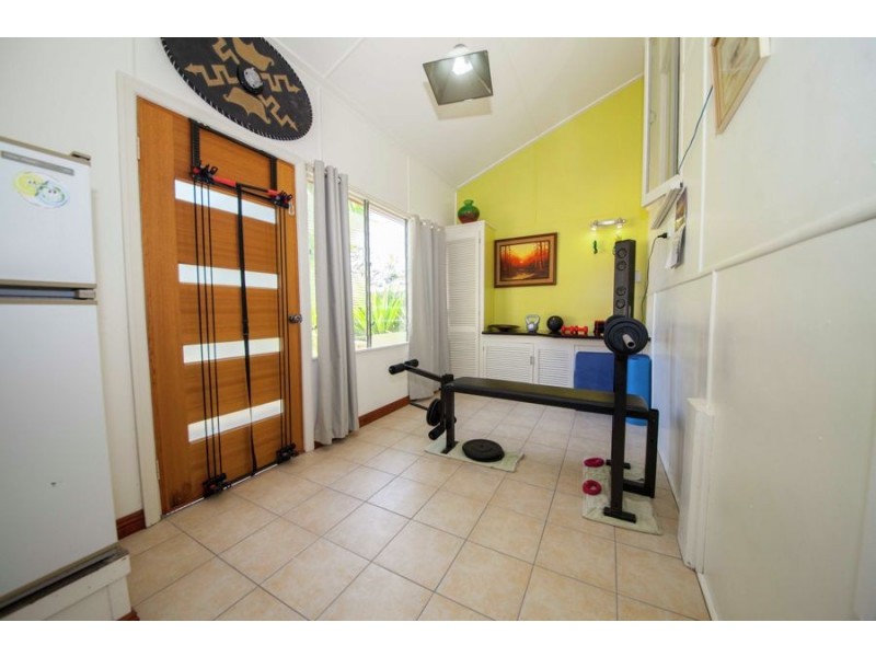 6 Alvie Street, Maryborough QLD 4650