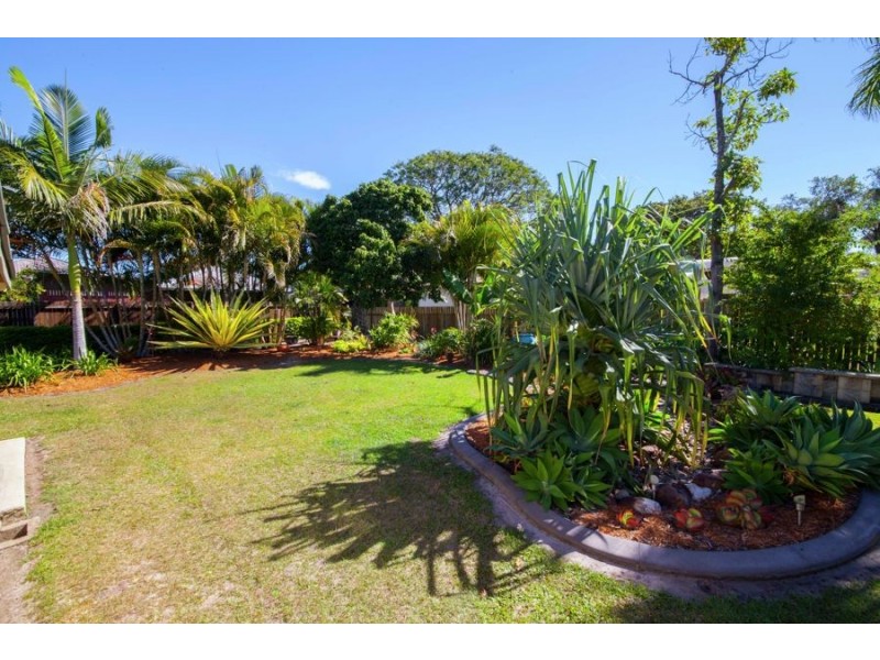 6 Alvie Street, Maryborough QLD 4650