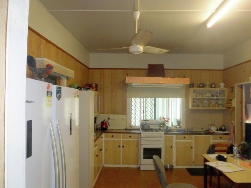 20 Macadam Street, Maryborough QLD 4650