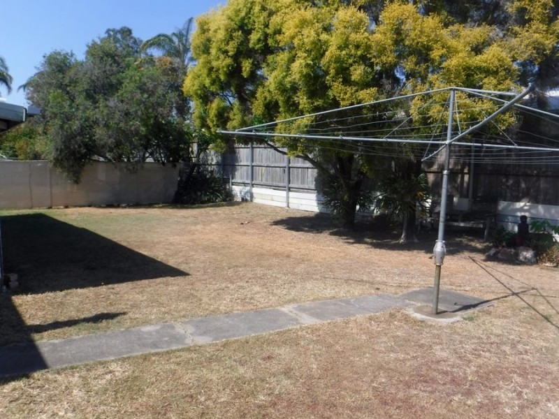 20 Macadam Street, Maryborough QLD 4650