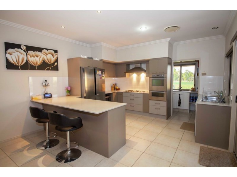 95 Charles Bruce Drive, Oakhurst QLD 4650