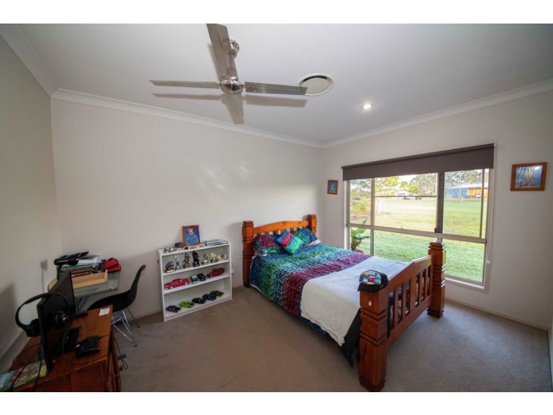 95 Charles Bruce Drive, Oakhurst QLD 4650