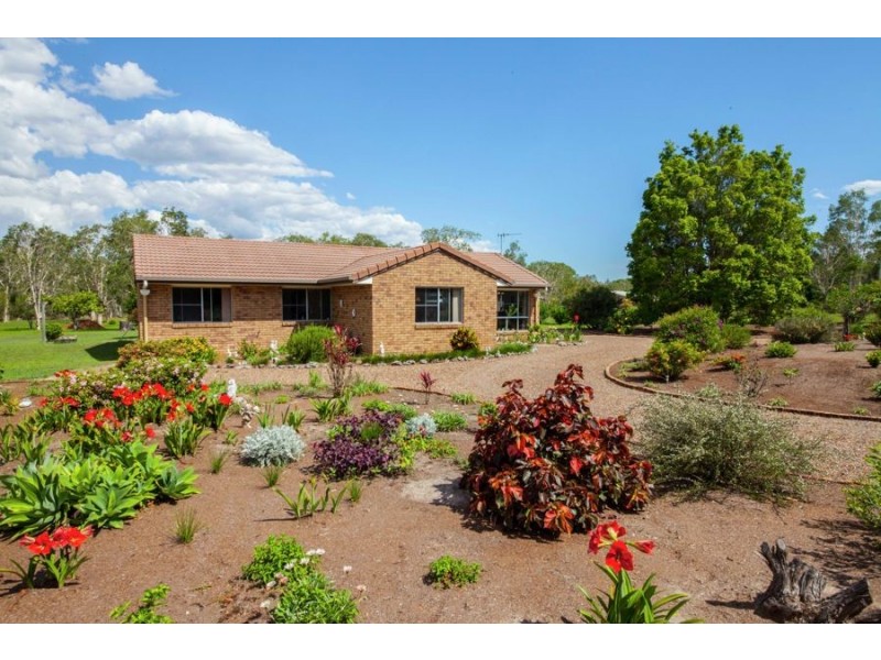 34 Amanda Avenue, Oakhurst QLD 4650