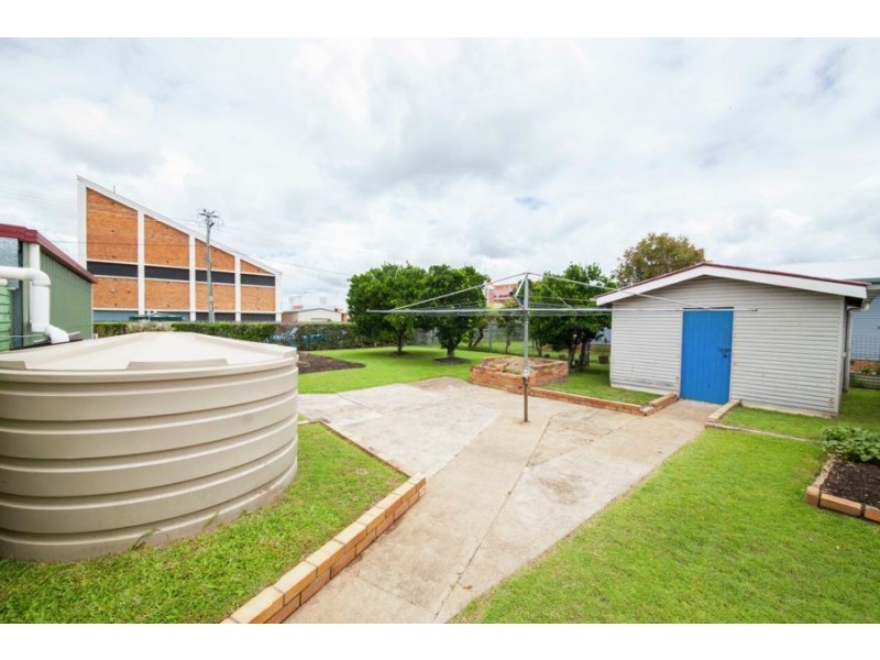 158 Neptune Street, Maryborough QLD 4650