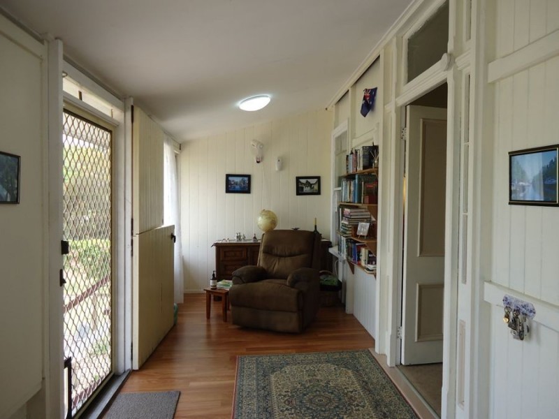 10 Hawthorne Street, Maryborough QLD 4650