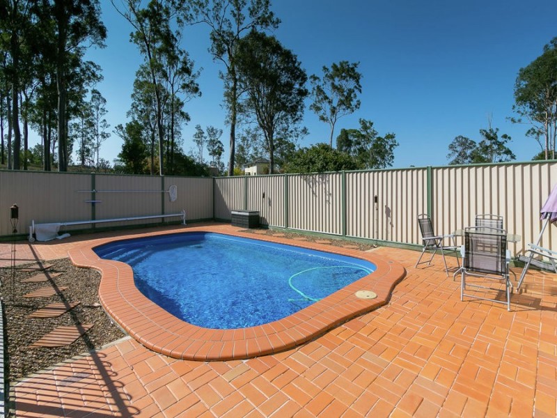 27 Mary View Drive, Yengarie QLD 4650