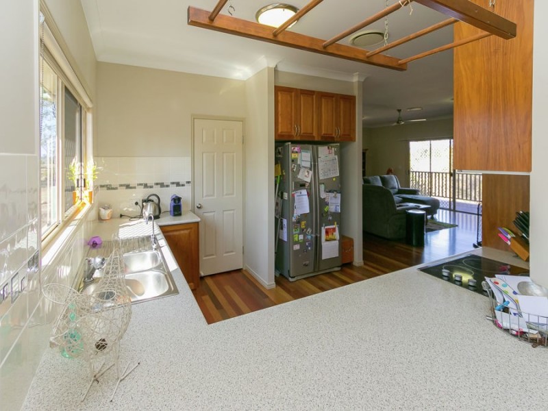 27 Mary View Drive, Yengarie QLD 4650