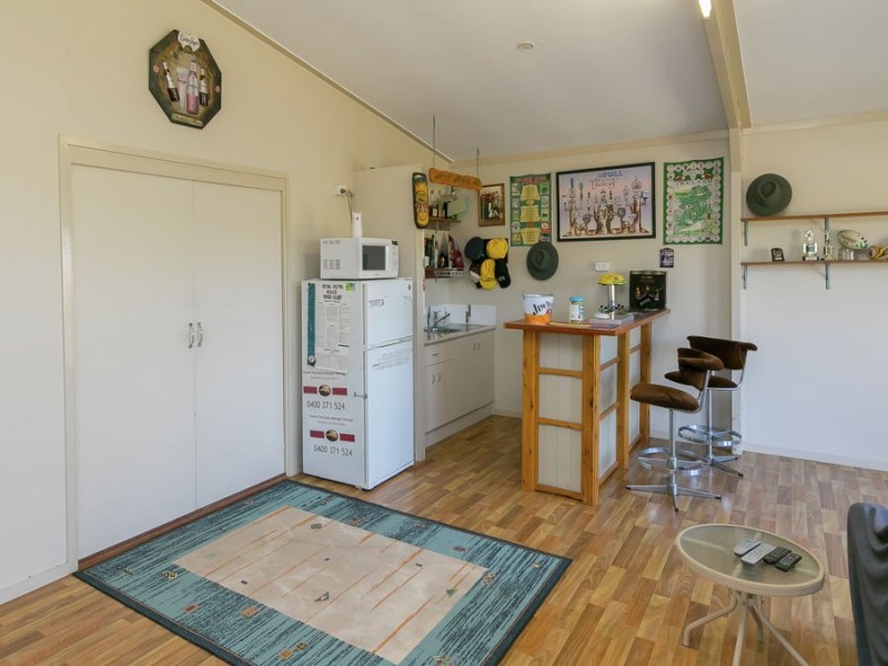 27 Mary View Drive, Yengarie QLD 4650