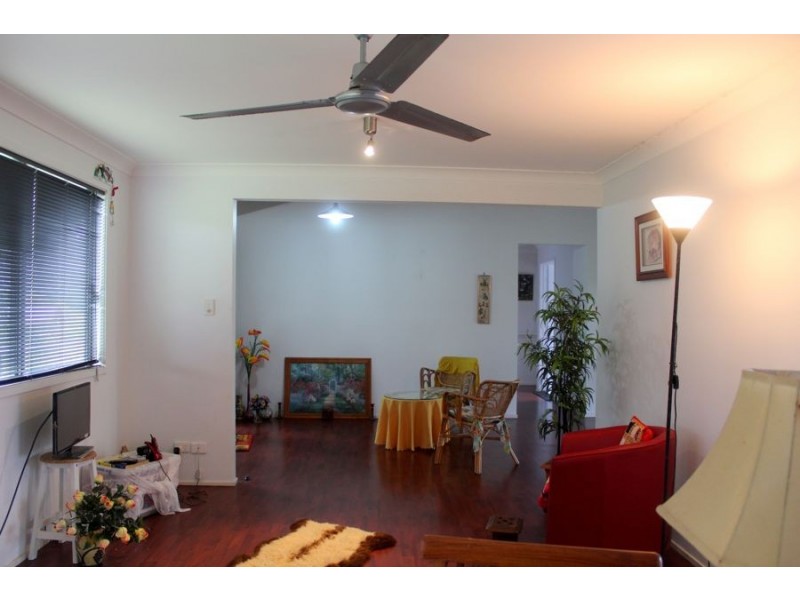 65 Rawson Street, Aldershot QLD 4650