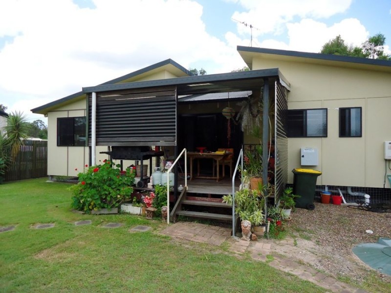 65 Rawson Street, Aldershot QLD 4650