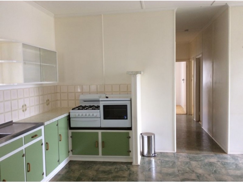 1 Andrew Street, Pialba QLD 4655