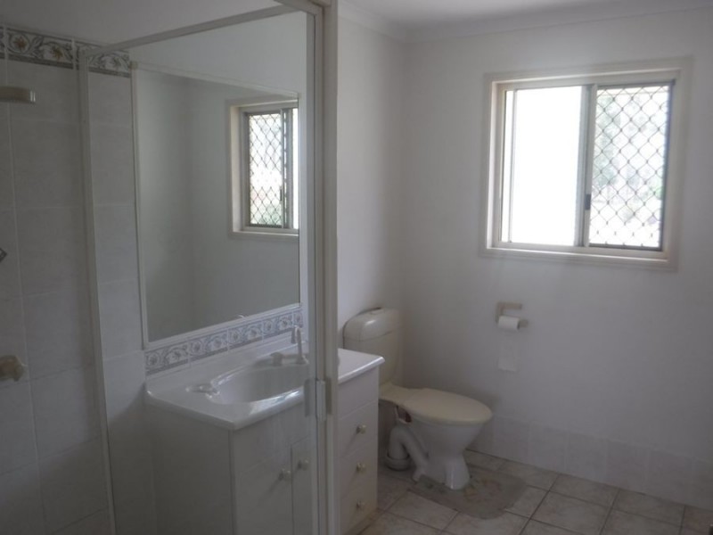 34 Woocoo Drive, Oakhurst QLD 4650