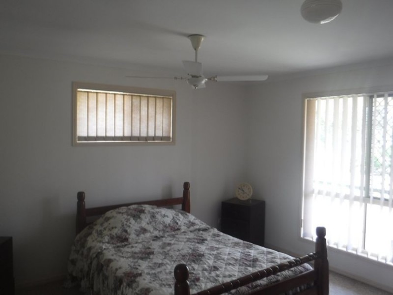 34 Woocoo Drive, Oakhurst QLD 4650