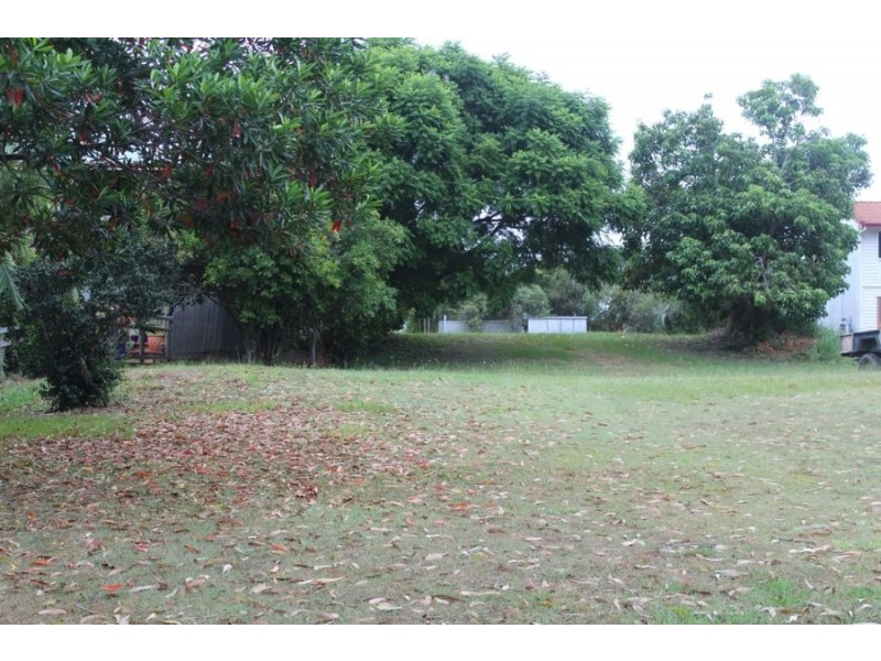 9 Errol Street, Maryborough QLD 4650