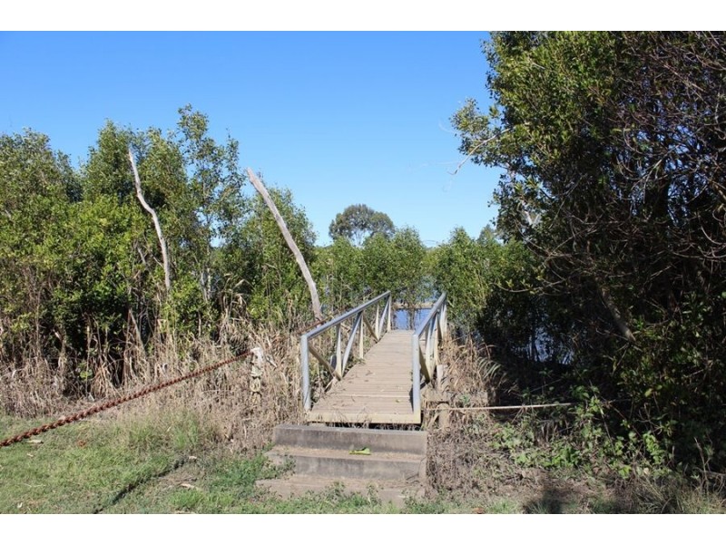 9 Errol Street, Maryborough QLD 4650