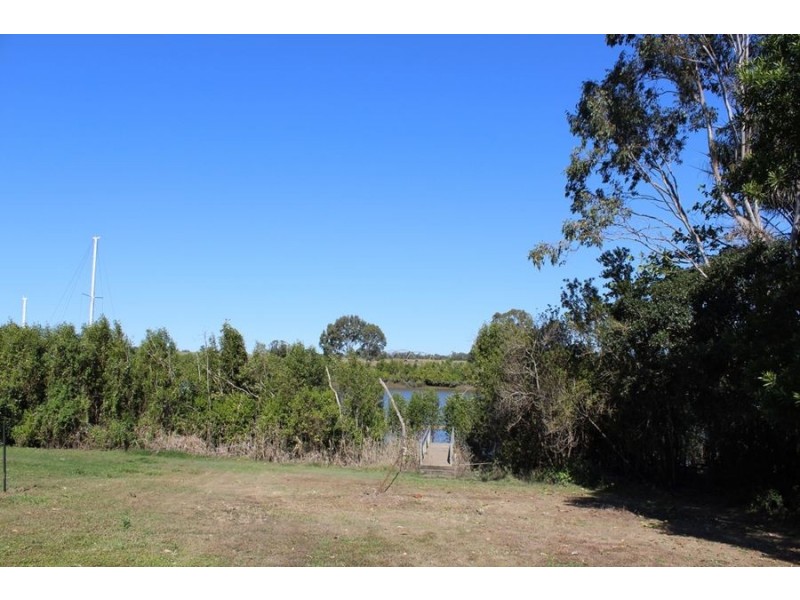 9 Errol Street, Maryborough QLD 4650