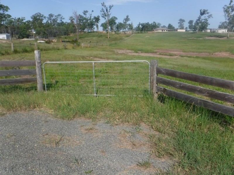 115 Old Mill Road, Yengarie QLD 4650