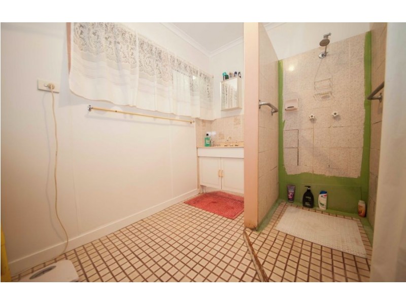 58 Wolseley Street, Granville QLD 4650