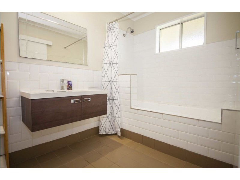 613 Teddington Road, Tinana QLD 4650