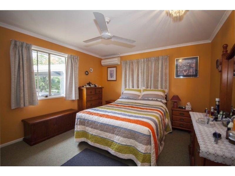 61 Dundas Street, Granville QLD 4650