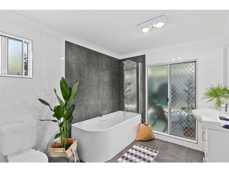 296 Pallas Street, Maryborough QLD 4650