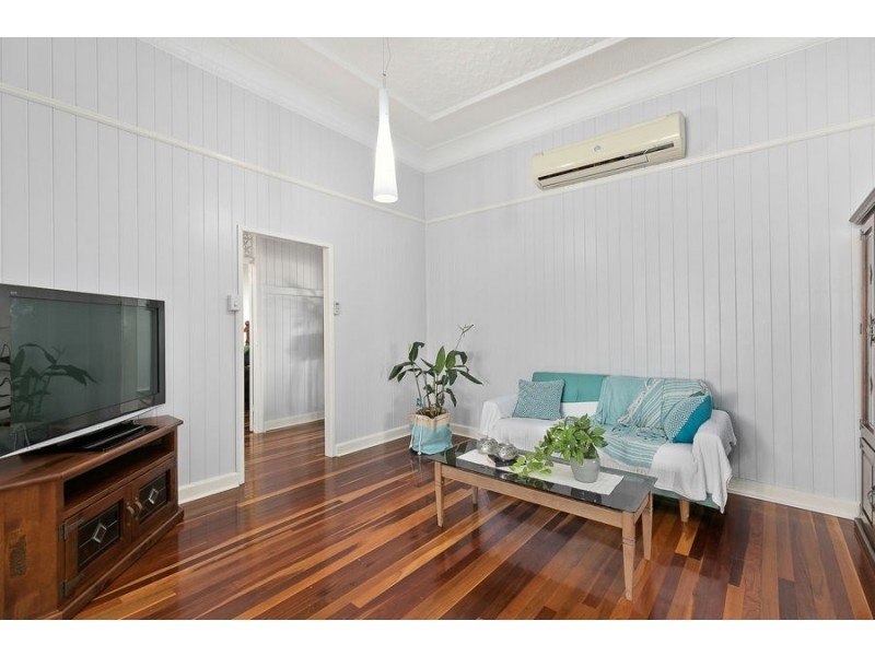 296 Pallas Street, Maryborough QLD 4650