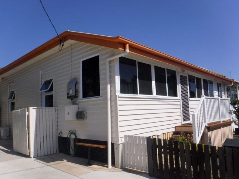 12 Charles Street, Maryborough QLD 4650