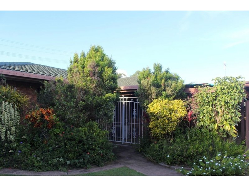 8 Shumack Drive, Maryborough QLD 4650