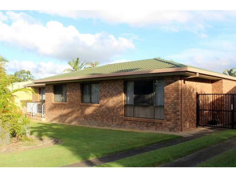 8 Shumack Drive, Maryborough QLD 4650