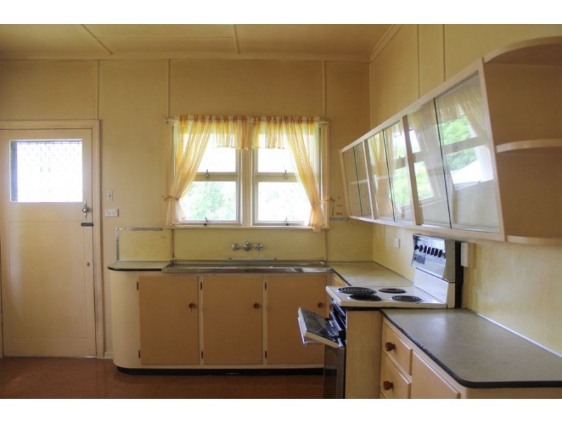 67 Pleasant Street, Maryborough QLD 4650