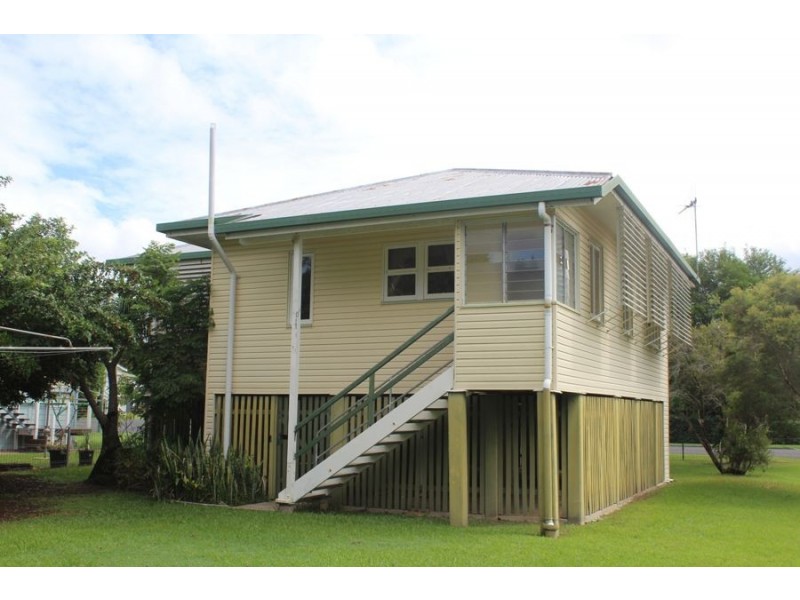 67 Pleasant Street, Maryborough QLD 4650