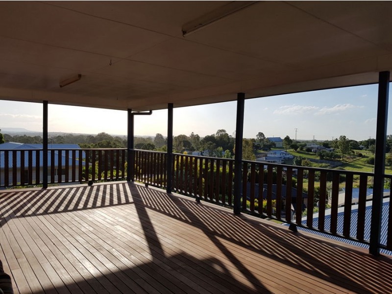 5 Dale Drive, Tiaro QLD 4650