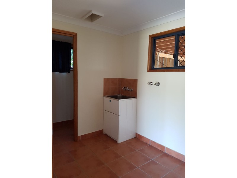 5 Dale Drive, Tiaro QLD 4650