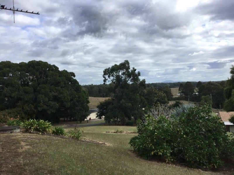 4 Browns Lane, Tiaro QLD 4650