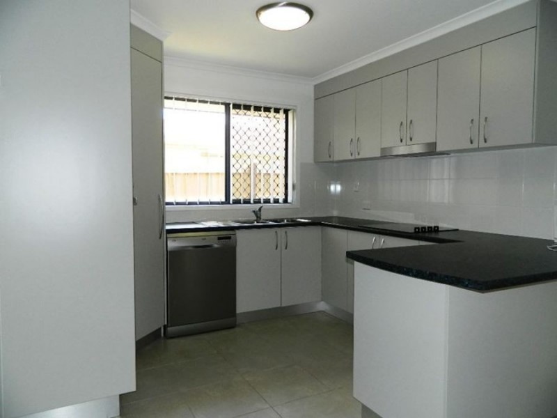 9 Shearwater Street, Kawungan QLD 4655