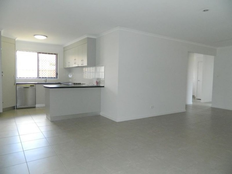9 Shearwater Street, Kawungan QLD 4655