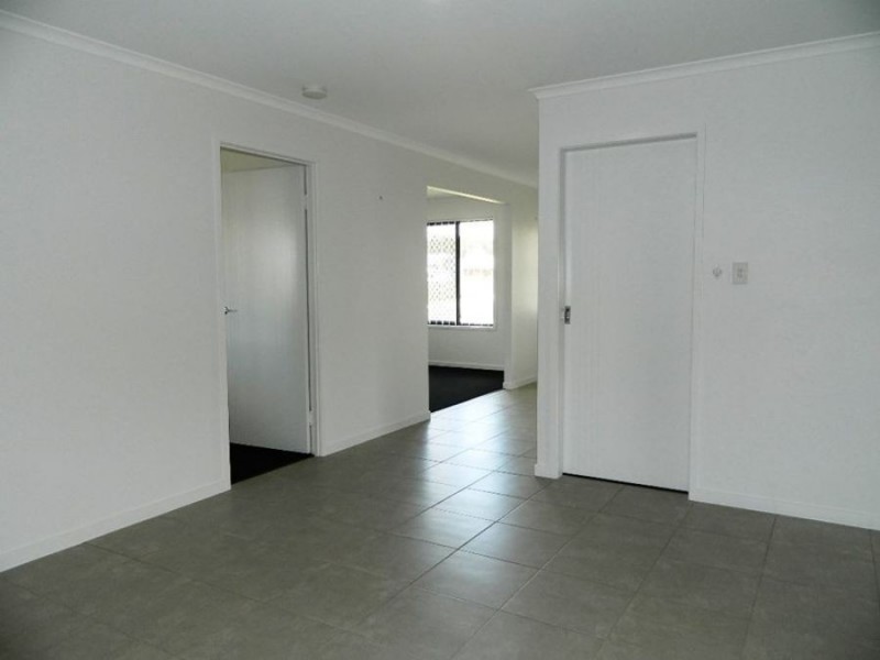 9 Shearwater Street, Kawungan QLD 4655