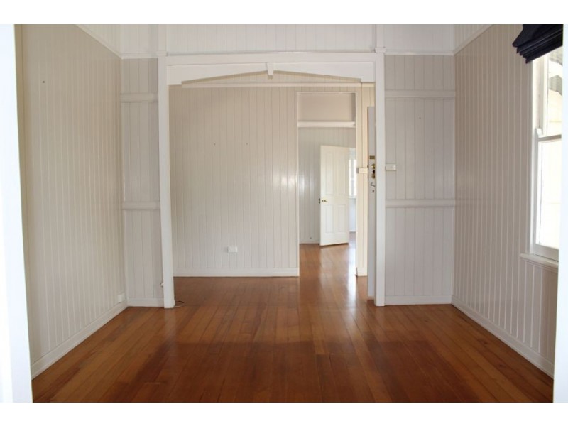 15 Ariadne Street, Maryborough QLD 4650