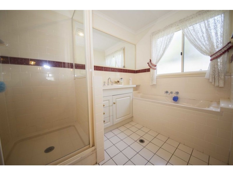 7 Poincianna Court, Tinana QLD 4650
