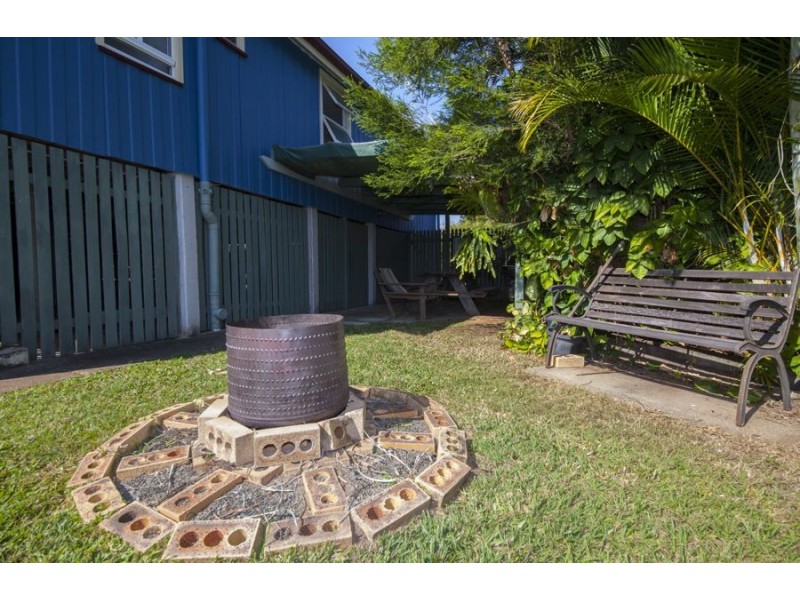 178 Ferry Street, Maryborough QLD 4650