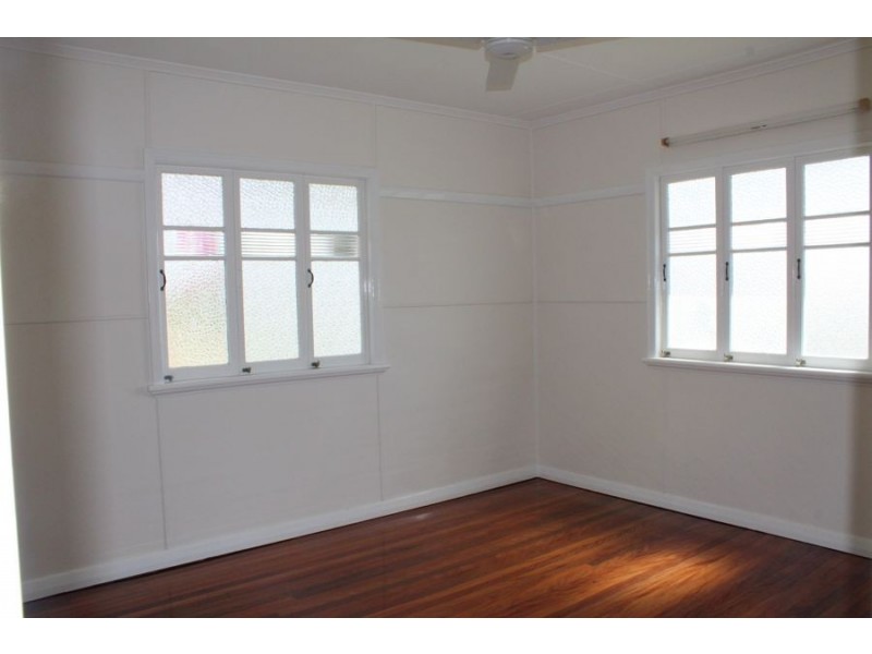 189 John Street, Maryborough QLD 4650