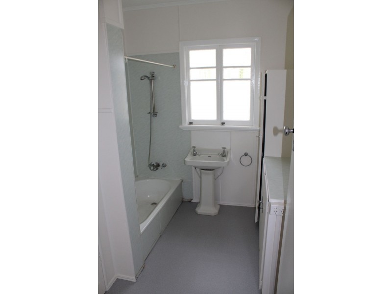 189 John Street, Maryborough QLD 4650