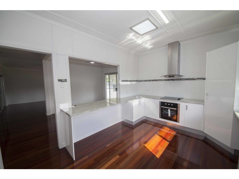 102 Boys Avenue, Maryborough QLD 4650